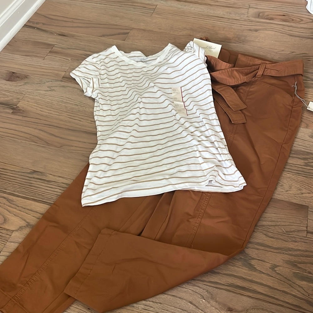 Top and Capri wide leg pants both new with tags